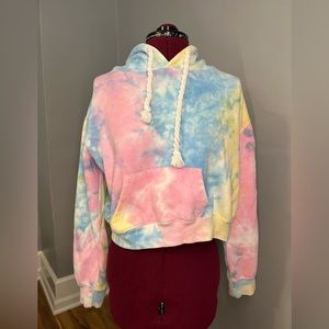 Tye die crop top hoodie. Large. Gently used.